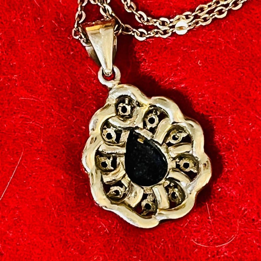 Beautiful Diana tribute charm. I believe it’s factory made Sapphires. - Picture 5 of 5
